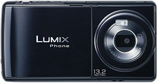 LUMIX Phone P-02D Blackの写真（背面）
